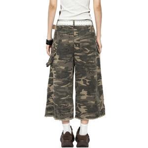 Prix de gros, logo personnalisé, streetwear tendance, hip-hop, camouflage, shorts cargo multi-poches - Product Image 3
