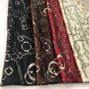 Vải Satin Polyester 100% Họa Tiết Dây Xích Mềm Mịn Giá Xuất Xưởng - Product Image 1