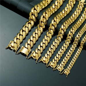<span class=keywords><strong>Catena</strong></span> <span class=keywords><strong>Cubana</strong></span> Piatta in <span class=keywords><strong>Acciaio</strong></span> Inossidabile con Rivestimento PVD 8-20mm, <span class=keywords><strong>Catena</strong></span> <span class=keywords><strong>Cubana</strong></span> Sottile in <span class=keywords><strong>Acciaio</strong></span> Inossidabile Placcato Oro 14K - Product Image 5