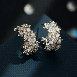 C Shaped Stud Earrings With Micro Insert Zircon S925 Silver Needles Star Pattern Geometric Design Party Fashion Jewelry - Product Image 1