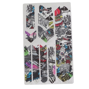 Autocollants <span class=keywords><strong>de</strong></span> <span class=keywords><strong>protection</strong></span> pour cadre <span class=keywords><strong>de</strong></span> vélo ENLEE, <span class=keywords><strong>film</strong></span> décoratif 3D pour cadre <span class=keywords><strong>de</strong></span> vélo, pour vélos <span class=keywords><strong>de</strong></span> montagne et <span class=keywords><strong>de</strong></span> route, motif anime - Product Image 2