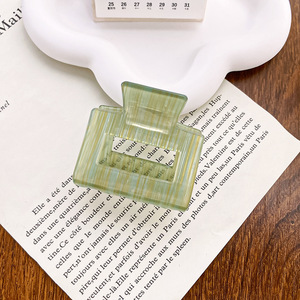 Juego <span class=keywords><strong>de</strong></span> Pinzas para el Cabello <span class=keywords><strong>de</strong></span> Acetato, 6 Diseños, Grandes, Rectangulares, con Estampado <span class=keywords><strong>de</strong></span> Tortuga, Vaca, Mármol, Acuarela, Coloridas, para Mujer - Product Image 6