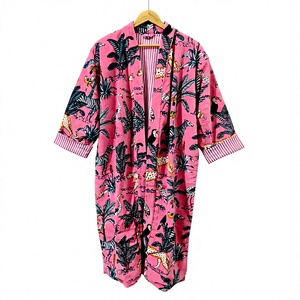 Bata de algodón con estampado animal rosa para mujer, manga tres cuartos, longitud completa, ropa de dormir informal, ropa de playa de verano - Product Image 1