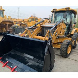 Chargeuse-pelleteuse CAT 430F2 neuve/d'<span class=keywords><strong>occasion</strong></span>, bras télescopique, godet ouvrable, transmission 4x4, personnalisation et livraison gratuite disponibles - Product Image 3