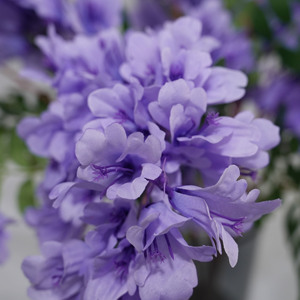 زهور هيدرانجيا اصطناعية حريرية عالية الجودة مصنوعة يدويًا، ديكور زهور عصري، ملمس ناعم وواقعي، صديقة للبيئة ومناسبة - Product Image 5