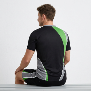 Ensemble de maillots de football personnalisés, impression numérique, uniforme de football en polyester, manches courtes, col rond - Product Image 3