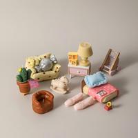 Großhandel Maßgefertigte Mini-Haus-förmige Soja-Kerze Verschiedene Niedliche Möbeldesigns Benutzerdefinierter Duft Farbe Verpackung Souvenir Geschenk