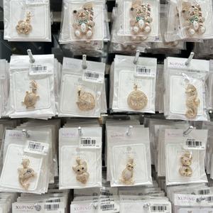 XUPING Schmuck Mode Kreuz Münze Jesus Jungfrau Maria Elefant Brief Nummer Herz Hip Hop Iced Out Große Big Rapper Anhänger - Product Image 5