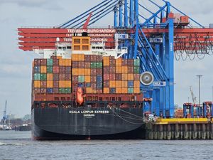 FCL 40HC 40HQ Container Shipping <strong>Service</strong> 40FT From China Guangzhou to Linz Port Austria Freight Forwarder