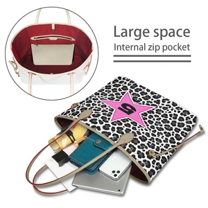 Borsa Tote Personalizzata Semplice e Versatile in Camouflage Bianco, Portafoglio in Pelle PU, Borse e Borsette Durevoli con Stampa Cloud Camo, Set da 2 Pezzi - Product Image 4