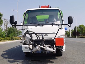 Camión de Descontaminación de Suelos Pesados ISUZU 6M3 para Muelles y Almacenes, Vehículo de Extracción de Sedimentos y Lavado para Caminos de Acceso a Minas - Product Image 5