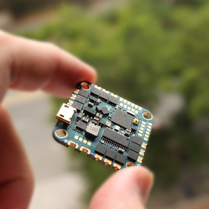 Controlador de vuelo y ESC F411 AIO 40A para drones FPV Whoop / Toothpick, compatible con O4 - Product Image 2