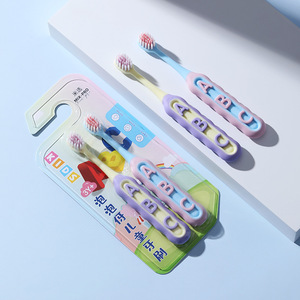 Vente chaude Lettre <span class=keywords><strong>2</strong></span>-Pack <span class=keywords><strong>Brosse</strong></span> <span class=keywords><strong>À</strong></span> <span class=keywords><strong>Dents</strong></span> Pour Enfants 3-12 <span class=keywords><strong>Ans</strong></span> Mignon <span class=keywords><strong>Bébé</strong></span> Nuage Doux Nylon Poils Poignée En Plastique Sans Bpa - Product Image 2