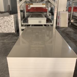 แผ่นผนังลามิเนตพีวีซีสีขาวกันน้ำ หนา 18 มม. แผ่นโฟมพีวีซี แผ่นฟอเร็กซ์ สำหรับทำเฟอร์นิเจอร์ - Product Image 3