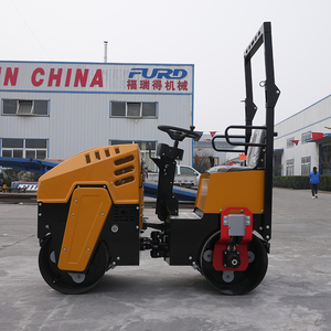 Compactador de rodillo pequeño hidráulico, rodillo vibratorio Tandem de 1 tonelada, a la venta - Product Image 3