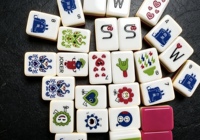 Superbe ensemble de mahjong américain à thème cœur, en acrylique de qualité supérieure, idéal pour toutes sortes de rassemblements