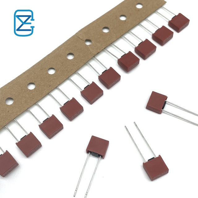 8x4x8mm Miniature Automotive Plastic Fuse 250V Fast Acting Time Lag 1A-20A Surface Mount Fuses