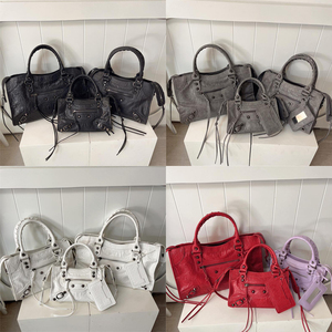 Sac à main bandoulière en cuir véritable haut de gamme pour femmes, grande capacité, tendance, luxe léger, sac à bandoulière pour les trajets quotidiens - Product Image 2