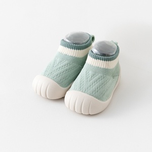 Chaussures <span class=keywords><strong>Chaussettes</strong></span> de Marche pour Bébé en Gros, Qualité Supérieure, Couleur Unie, Chaussures Premiers Pas Décontractées pour Garçons et Filles, <span class=keywords><strong>Chaussettes</strong></span> Antidérapantes pour Bébés - Product Image 3