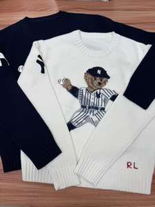 Herfst en winter Nieuwe co-branded serie Limited Edition Amerikaanse retro klassieke heavy-duty luxe trui met beerborduurwerk - Product Image 2