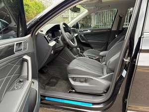 Ventas calientes 2025 Buen <span class=keywords><strong>precio</strong></span> 5 puertas 5 asientos SUV de tamaño medio VW <span class=keywords><strong>Tiguan</strong></span> L 1,5 Turbo 300TSI 2WD Coche de gasolina - Product Image 6