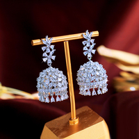 Mode Style ethnique Premium zircone bijoux lustre cloche cage à oiseaux conception femmes boucles d'oreilles pendantes pour les fiançailles de mariage