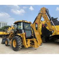 98% nouvelle chargeuse-pelleteuse Cat 420F 4x4 d'occasion cheval de travail classique bien entretenu excellente vitesse de route chargeur à 4 roues motrices