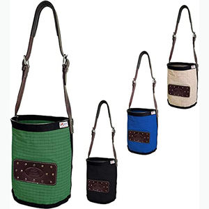 Sac d'alimentation pour chevaux gratuit, Sac d'alimentation pour chevaux pour céréales, Sac en maille PVC résistant, Sac Feed Rite, Muselière à pâturage pour chevaux - Product Image 1