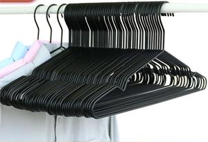 Cintres en métal noir antidérapants pour vêtements de manteau en métal modernes vintage pour une organisation de garde-robe <span class=keywords><strong>pratique</strong></span> et élégante - Product Image 2