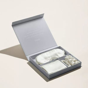 Federa in seta di lusso elegante sogno vuoto di fascia alta 4 pezzi set regali per dormire confezione scatola di carta chiusura magnetica per laminazione opaca - Product Image 2