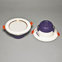Spot LED de plafond 3CCT AC100-240V 7W, changement de température de couleur 3CCT, IP44, orientable à 90 degrés, en PP+PS pour la maison