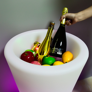 Seau à glace en plastique LED personnalisé avec logo KTV Bar, changement de couleur RVB, refroidisseur à champagne et à bière pour fête - Product Image 5