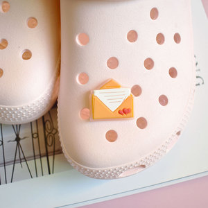 Enfants Chaussures <span class=keywords><strong>Accessoires</strong></span> PVC Bracelet Charmes Sabot Décoration Charmes Mariée Série Lumineux PVC Chaussure Charmes <span class=keywords><strong>Accessoires</strong></span> - Product Image 6