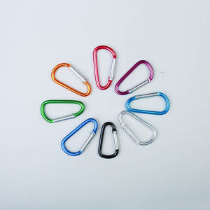 Mini porte-clés désinfectant pour les mains de voyage de marque <span class=keywords><strong>cadeau</strong></span> <span class=keywords><strong>avec</strong></span> crochet de désinfectant pour les mains liquide <span class=keywords><strong>en</strong></span> gel d'<span class=keywords><strong>alcool</strong></span> 2oz - Product Image 5