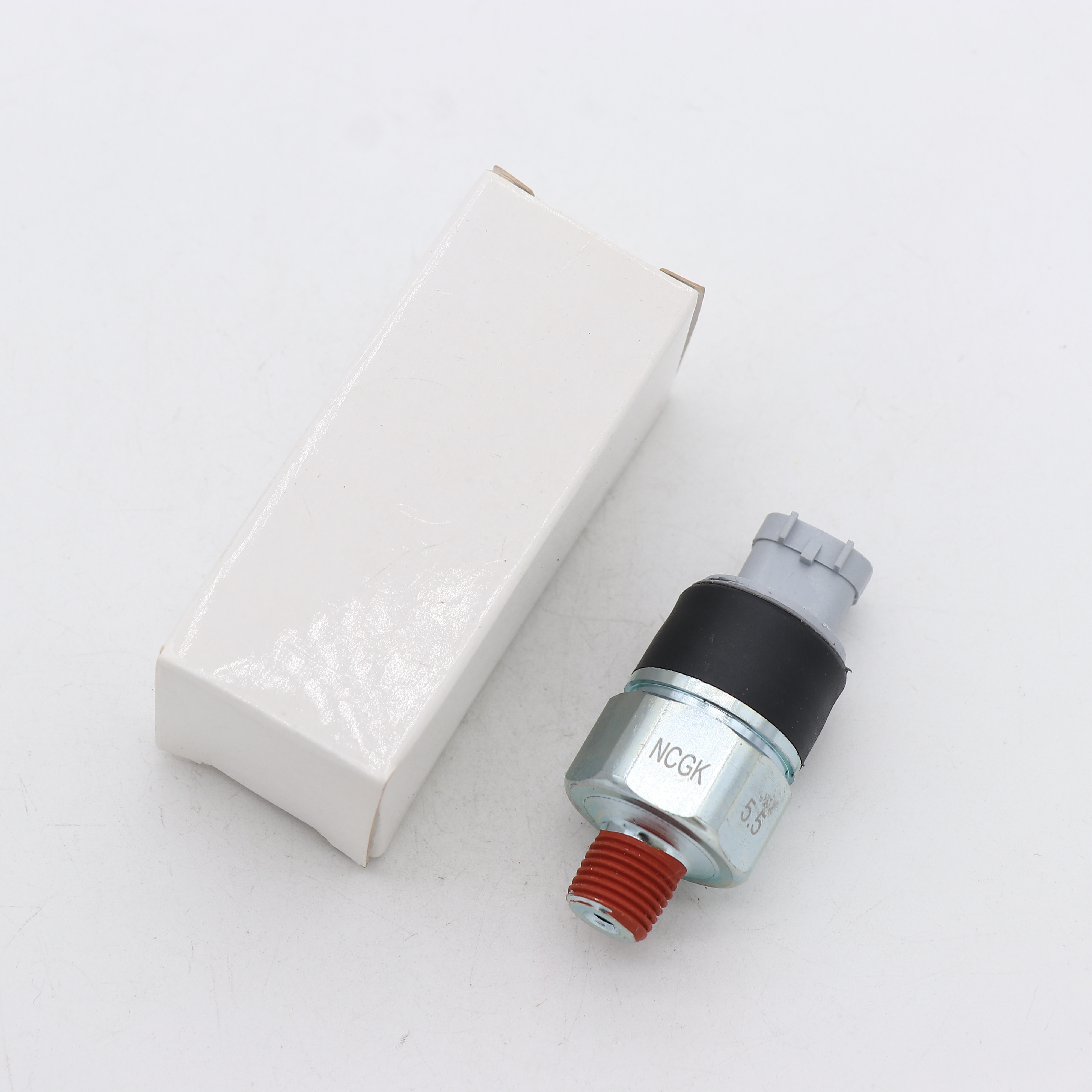 低圧スイッチ8-97609249-0 8976092490 ISUZU GAGE AIR TANK VC46