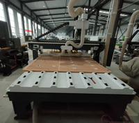 Routeur CNC pour bois 1325 ATC 8X4 pieds, changeur d'outils automatique, machine de découpe du bois avec cadre robuste