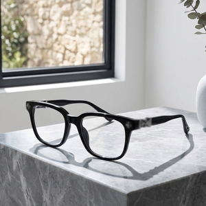 Lunettes anti-lumière bleue ultra-légères unisexes neuves |   Design rétro plein cadre et épuré |   Masque amincissant pour le visage noir |   Lunettes de vue transfrontalières - Product Image 4