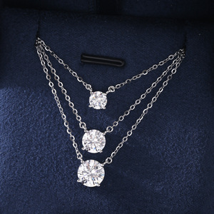 Collana Scintillante di Grado Diamante in Argento <span class=keywords><strong>925</strong></span> Placcato <span class=keywords><strong>Oro</strong></span> Bianco con Simulante di Carbonio ad Alta Purezza, Opzioni di Dimensione da 3 <span class=keywords><strong>Carati</strong></span>, Gioiello di Lusso - Product Image 2