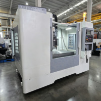 Centre d'usinage vertical CNC VMC1160 à changement d'outil automatique avec broche BT40 pour pièces automobiles, directement de l'usine
