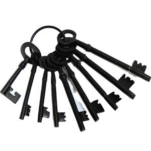 Porte-clés Vintage en aluminium finition argent poli, accessoire de beauté personnalisé, vente en gros - Product Image 5