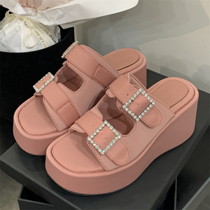 Nouvelles Sandales Compensées Confortables et Imperméables pour Femme, Modèle Éponge, Rehaussantes, Idéales pour l'Extérieur – Collection Été 2025 - Product Image 2