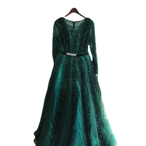 Robe de <span class=keywords><strong>soirée</strong></span> <span class=keywords><strong>longue</strong></span> en cristal de velours vert haut de gamme et élégante pour les banquets, les mariages et les hôtes Commerce extérieur Modeste LA70040 - Product Image 5