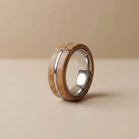 Collection de bijoux pour hommes en acier inoxydable avec incrustation de bois naturel, anti-ternissement : Collier croix, médailles d'identification, bague et bracelet en cuir