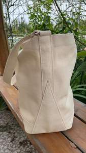 Customizable <b>Large</b> Capacity Black Canvas Bag Eco-Friendly Reusable, Wholesale with Low MOQ <b>Printed</b> Tote Bag - Product Image 2