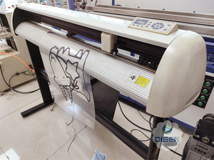 Sử dụng pcut <span class=keywords><strong>Vinyl</strong></span> Sticker Cutter 1200 mét <span class=keywords><strong>plotter</strong></span> Máy cắt mẫu giá thấp - Product Image 4