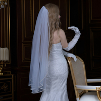 Voile de mariée classique pour femme, blanc/ivoire, orné de strass et de perles, cousu main, 100% polyester, bord perlé