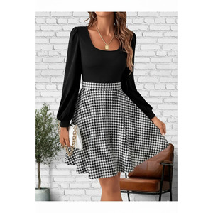 Vestido de mujer negro de manga larga con cuello redondo y diseño asimétrico de pata de gallo para uso diario informal. - Product Image 3
