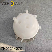 Pièces URO de réservoir de liquide de refroidissement de moteur de voiture de haute qualité 7H0121407C pour VW Transporter 2010-2018