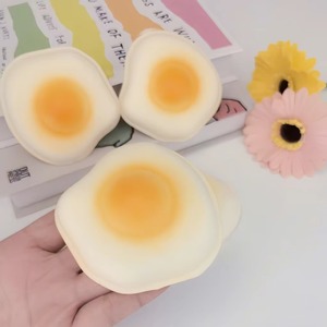 Kawaii <b>Squeeze</b> Toy PU Material Simulate Fried Egg Squishy Slow Rebound Stress Relief Toy for Kids Teens Adults - Product Image 2