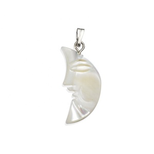 A granel tallada cuerno <span class=keywords><strong>cara</strong></span> <span class=keywords><strong>de</strong></span> luna <span class=keywords><strong>de</strong></span> pescado blanco Natural madre <span class=keywords><strong>de</strong></span> perla Shell encanto colgante encantos para collar <span class=keywords><strong>de</strong></span> la joyería haciendo - Product Image 5
